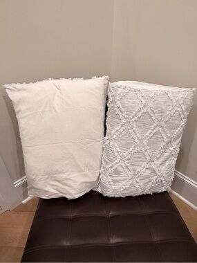 Two Rachel Ashwell Shabby Chic White Standard Pillow Shams Diamond Cotton